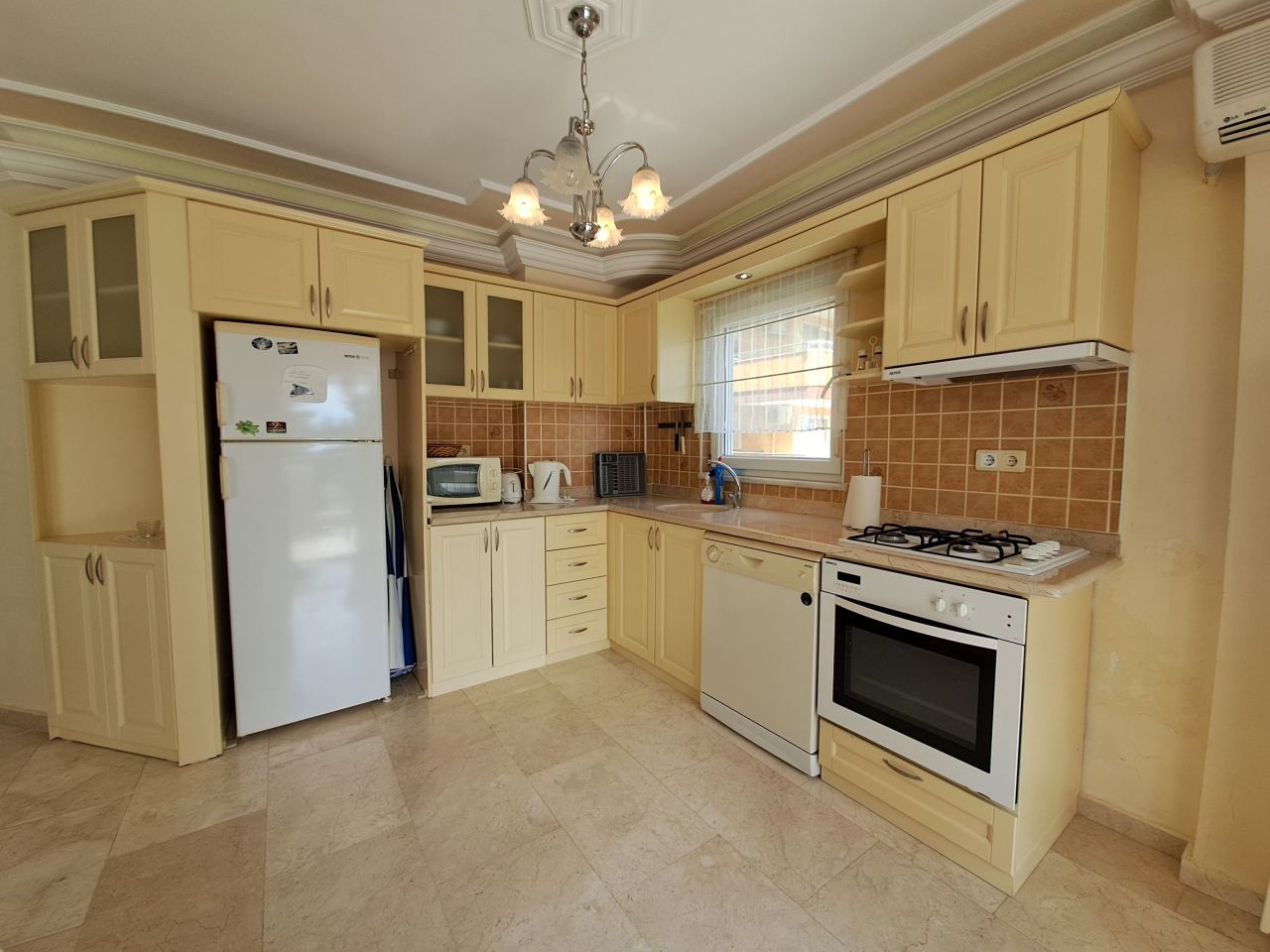 Квартира в Алании, Турция, 110 м2 фото 2
