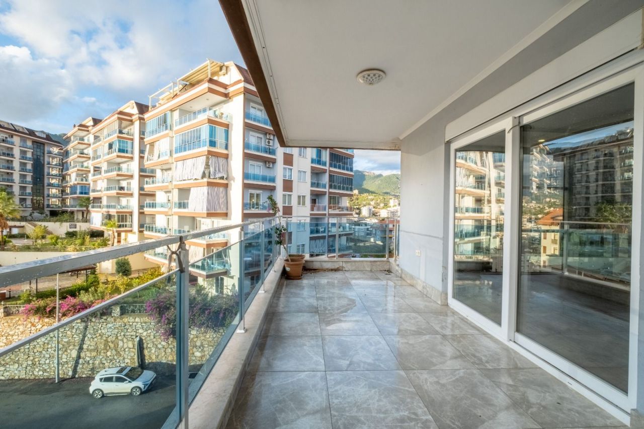Квартира в Алании, Турция, 220 м2 фото 5