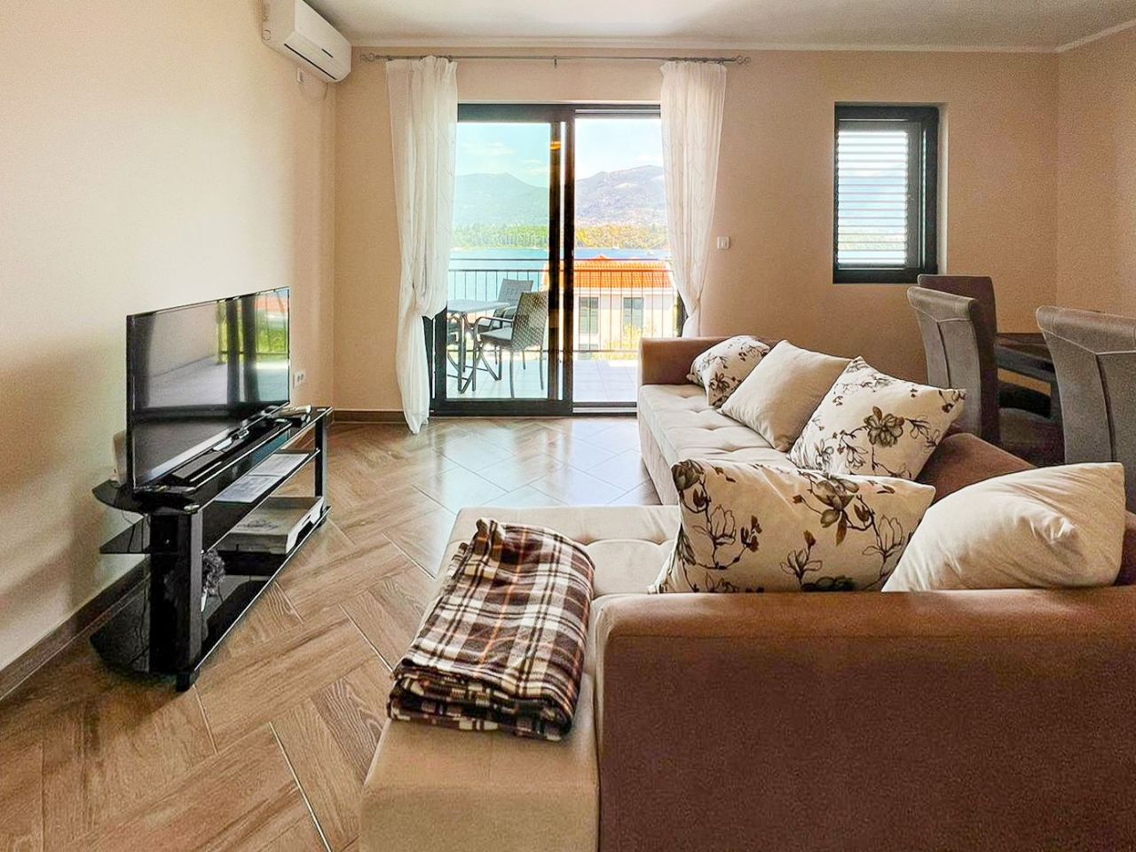 Апартаменты в Богишичах, Черногория, 70 м2 фото 3