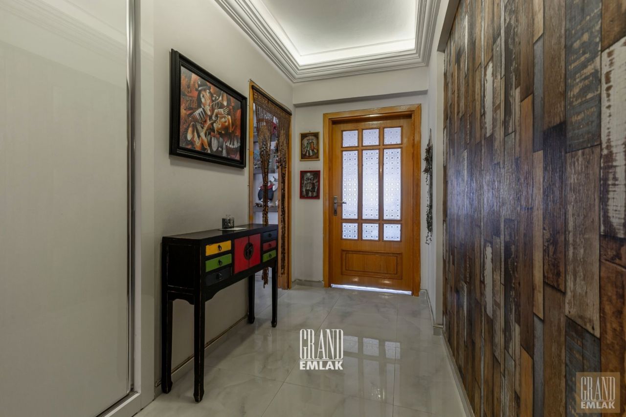 Квартира в Анталии, Турция, 180 м2 фото 2