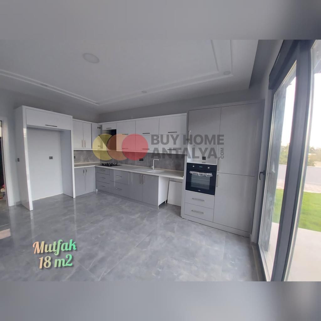 Вилла в Анталии, Турция, 260 м2 фото 2