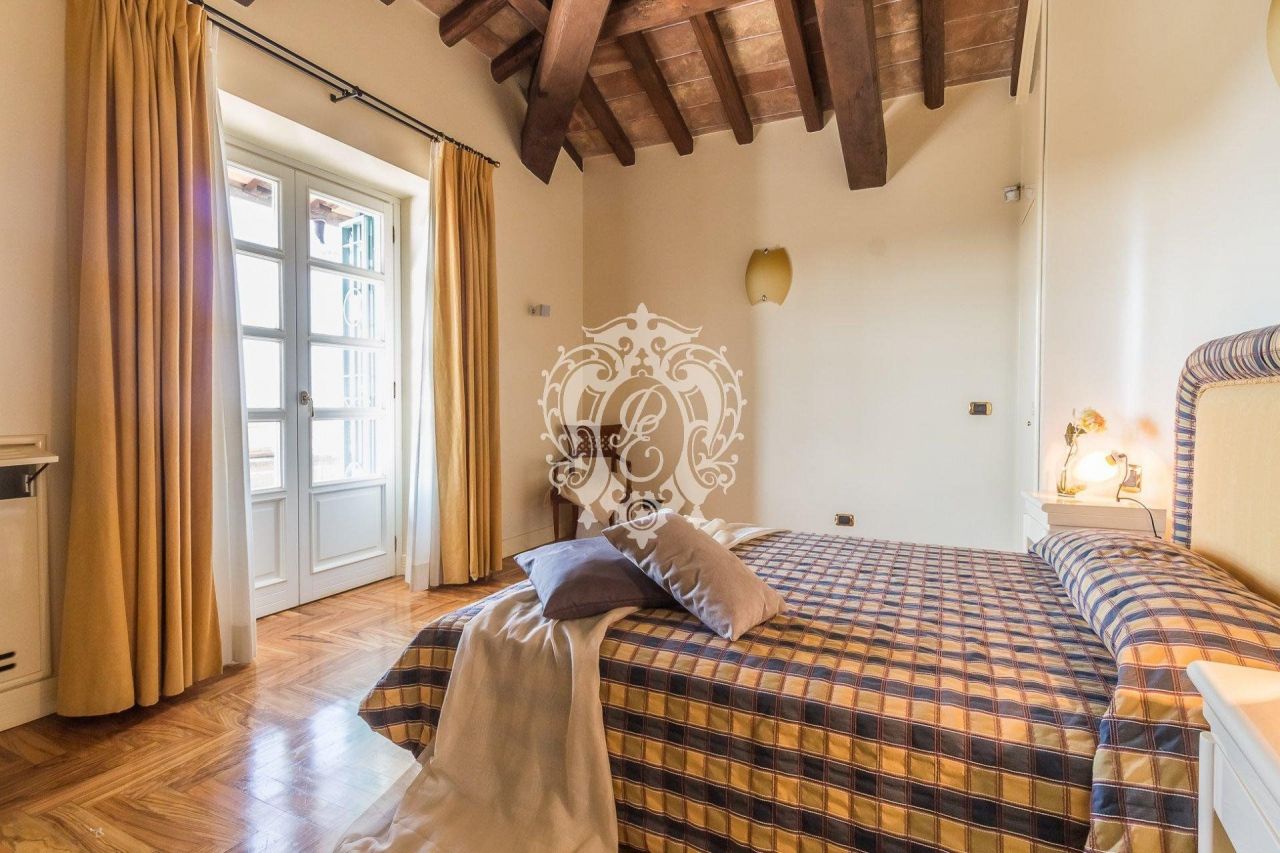 Вилла в Риме, Италия, 770 м2 фото 2