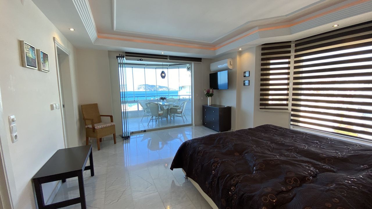 Квартира в Алании, Турция, 221 м2 фото 3