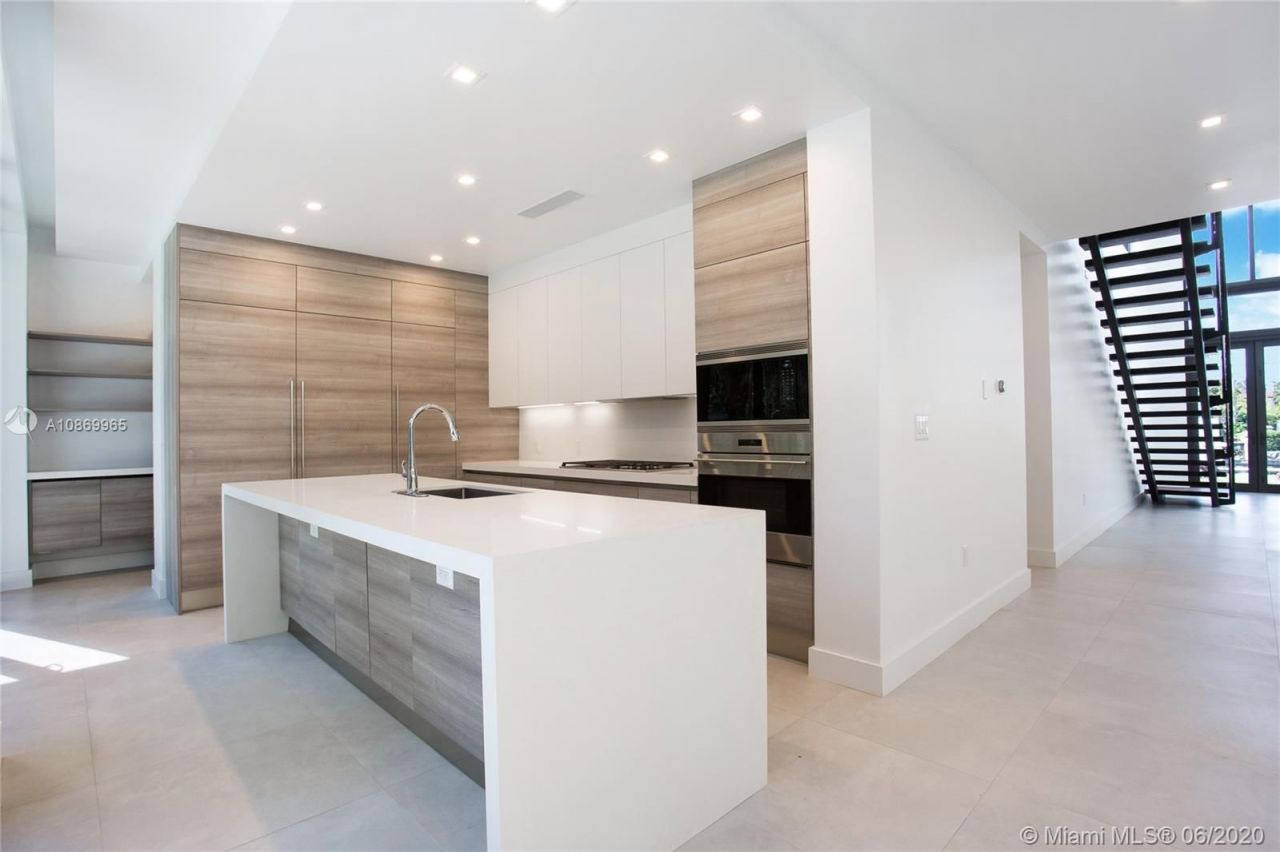 Вилла в Майами, США, 330 м2 фото 4