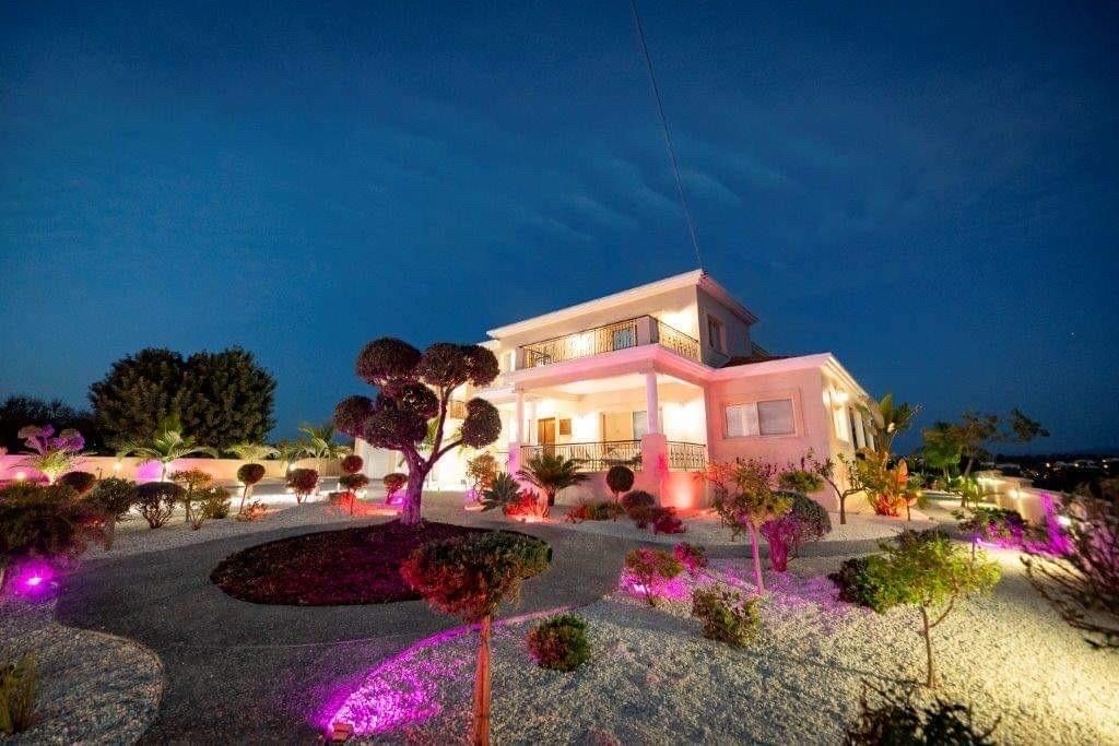 Вилла в Пафосе, Кипр, 400 м2 фото 3