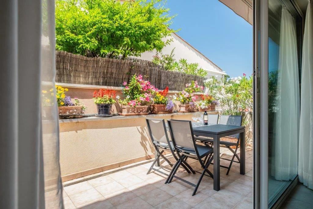 Апартаменты в Сен-Жан-Кап-Ферра, Франция, 70 м2 фото 3