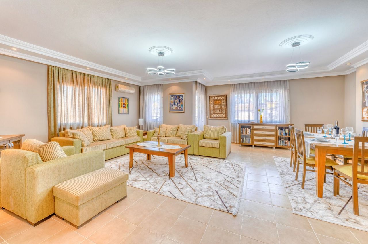 Апартаменты в Алании, Турция, 180 м2 фото 2