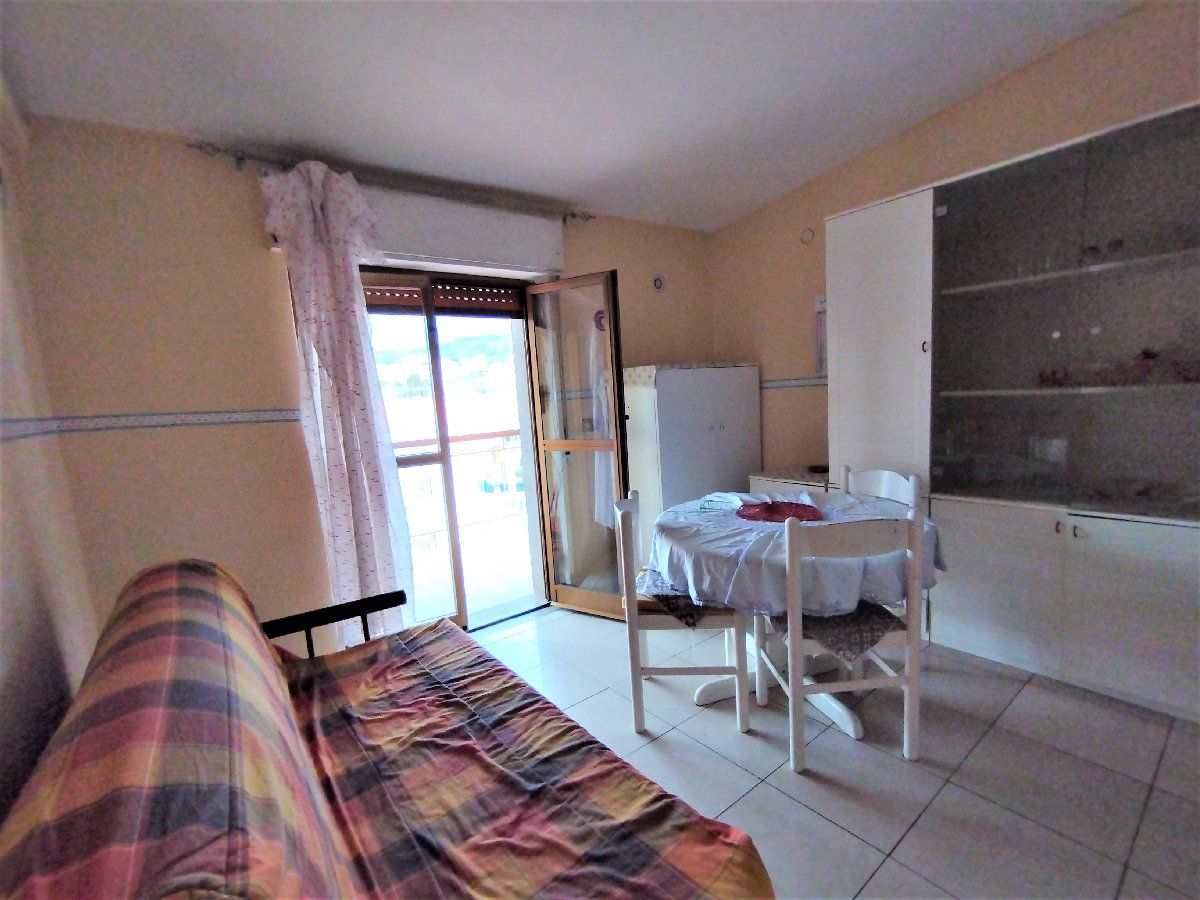 Пентхаус в Скалее, Италия, 45 м2 фото 2