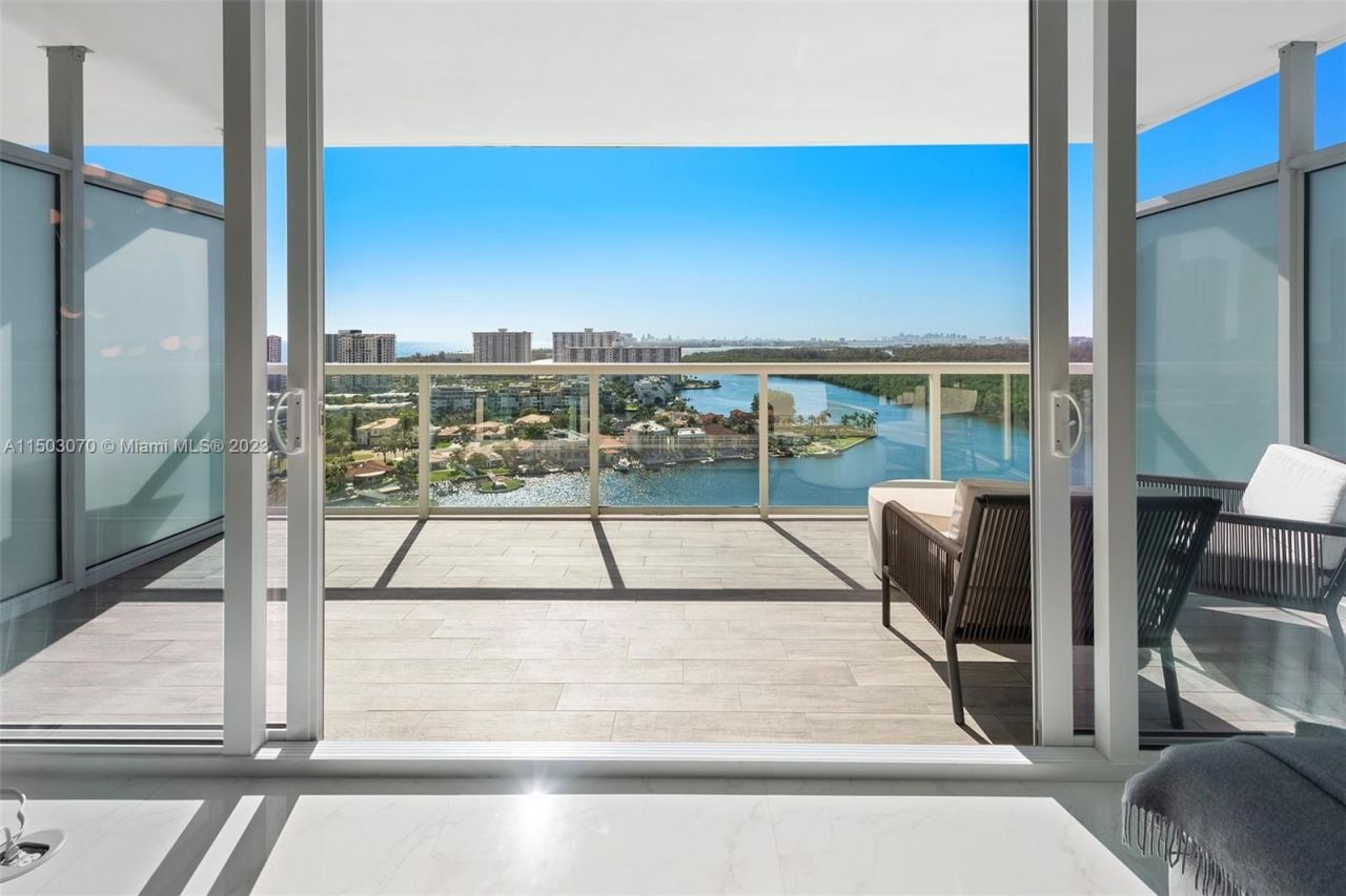 Квартира в Майами, США, 160 м2 фото 1