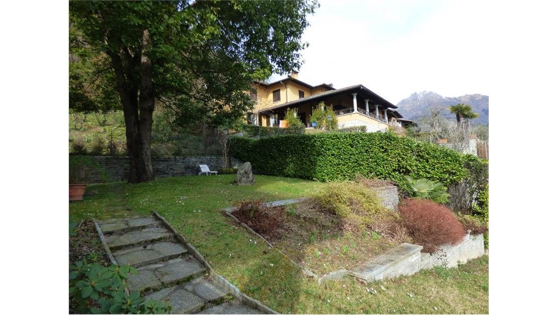 Квартира у озера Комо, Италия, 80 м2 фото 3