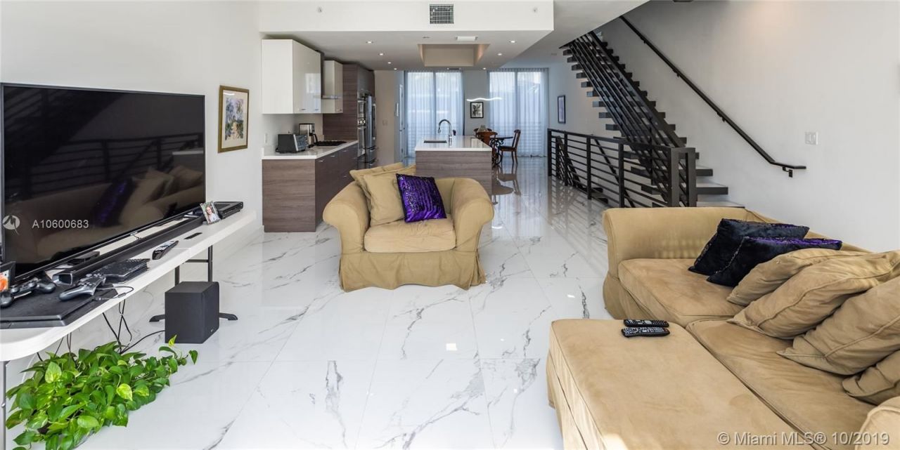 Таунхаус в Майами, США, 210 м2 фото 4