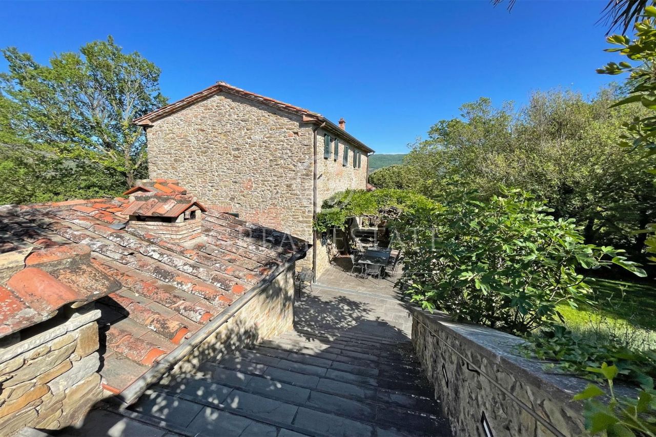Дом в Кастильон-Фиорентино, Италия, 420 м2 фото 3