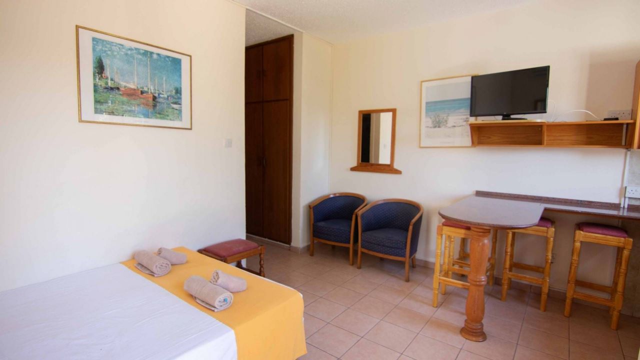 Апартаменты в Айя-Напе, Кипр, 40 м2 фото 4