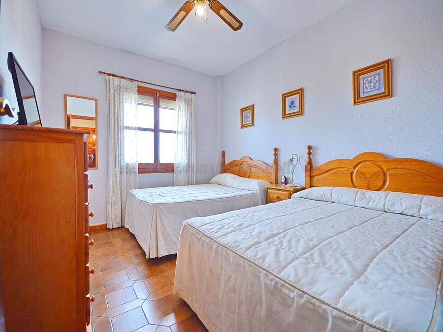 Апартаменты в Ориуэла Коста, Испания, 50 м2 фото 2