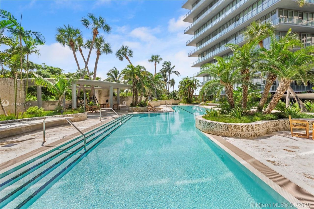 Квартира в Майами, США, 380 м2 фото 3