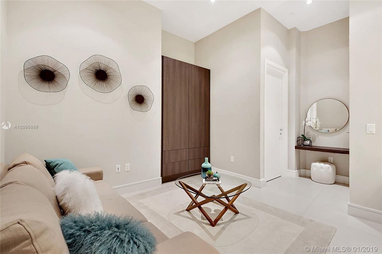 Таунхаус в Майами, США, 170 м2 фото 5