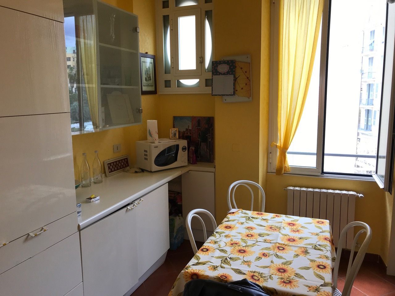 Апартаменты в Сан-Ремо, Италия, 110 м2 фото 3
