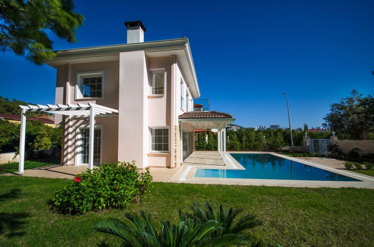 Вилла в Кемере, Турция, 150 м2 фото 2