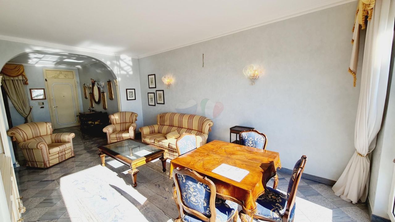Апартаменты в Сан-Ремо, Италия, 120 м2 фото 2