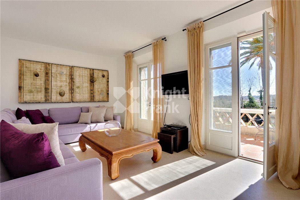 Апартаменты в Сен-Тропе, Франция, 324 м2 фото 3