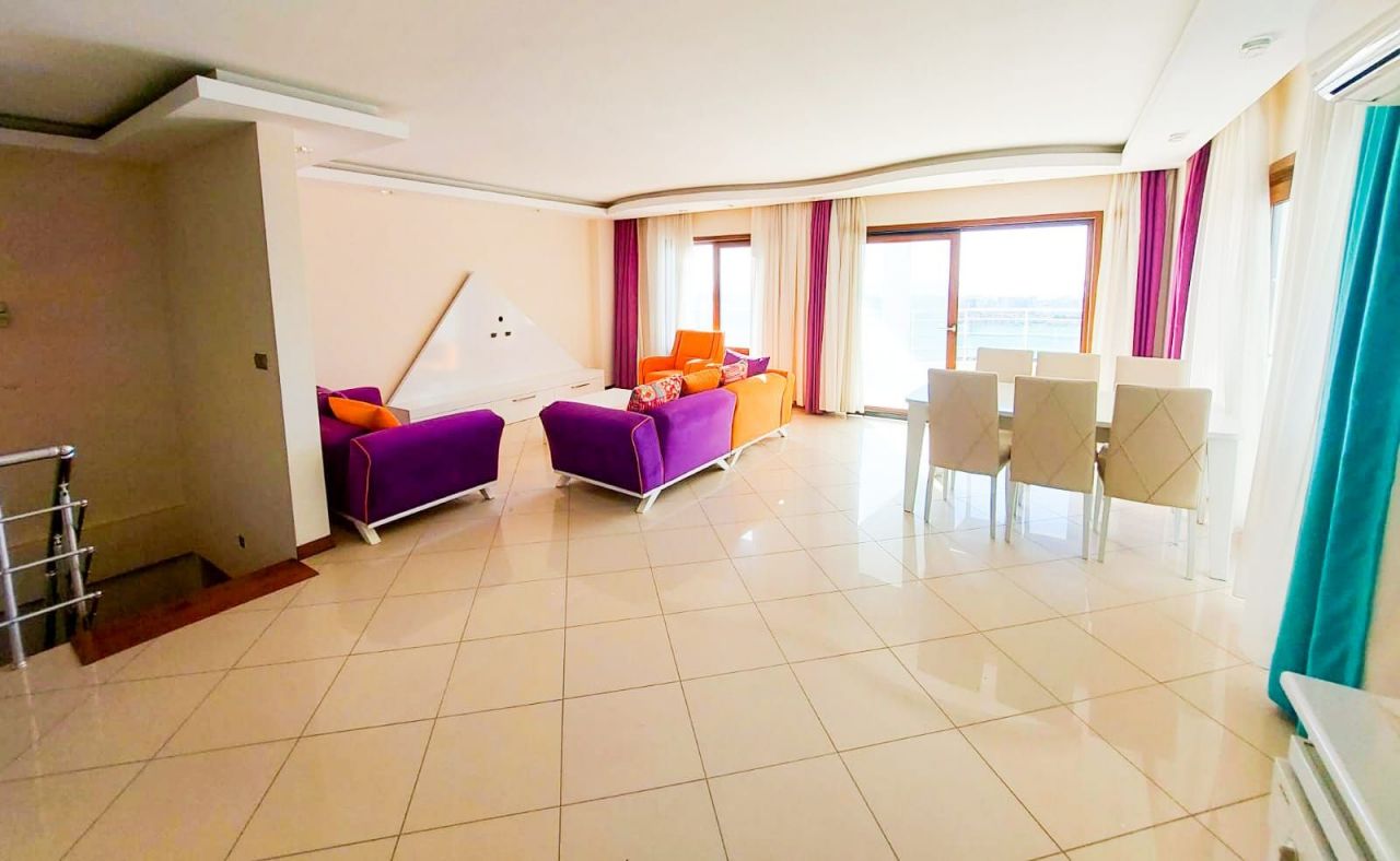 Квартира в Алании, Турция, 200 м2 фото 2