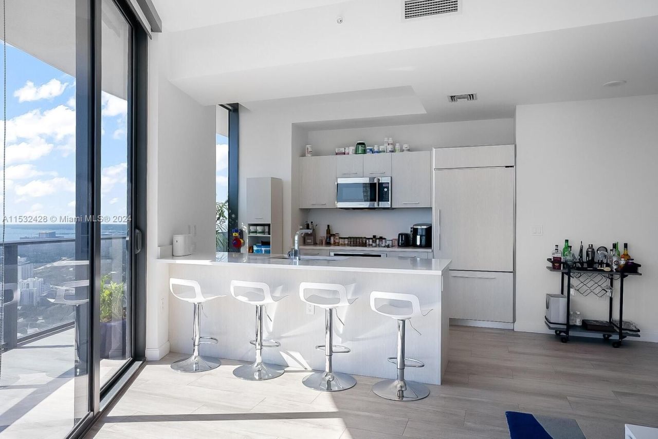 Квартира в Майами, США, 130 м2 фото 4