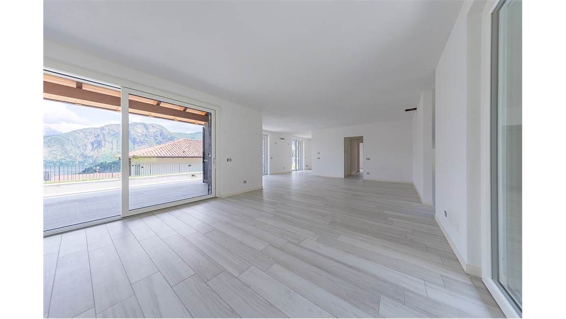 Вилла у озера Комо, Италия, 320 м2 фото 4