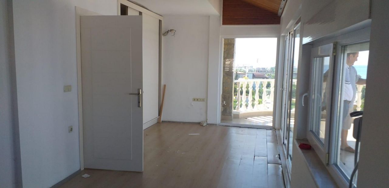 Вилла в Кестеле, Турция, 250 м2 фото 3