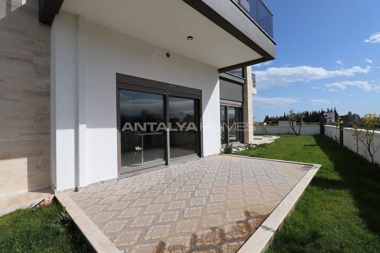 Вилла в Анталии, Турция, 300 м2 фото 2