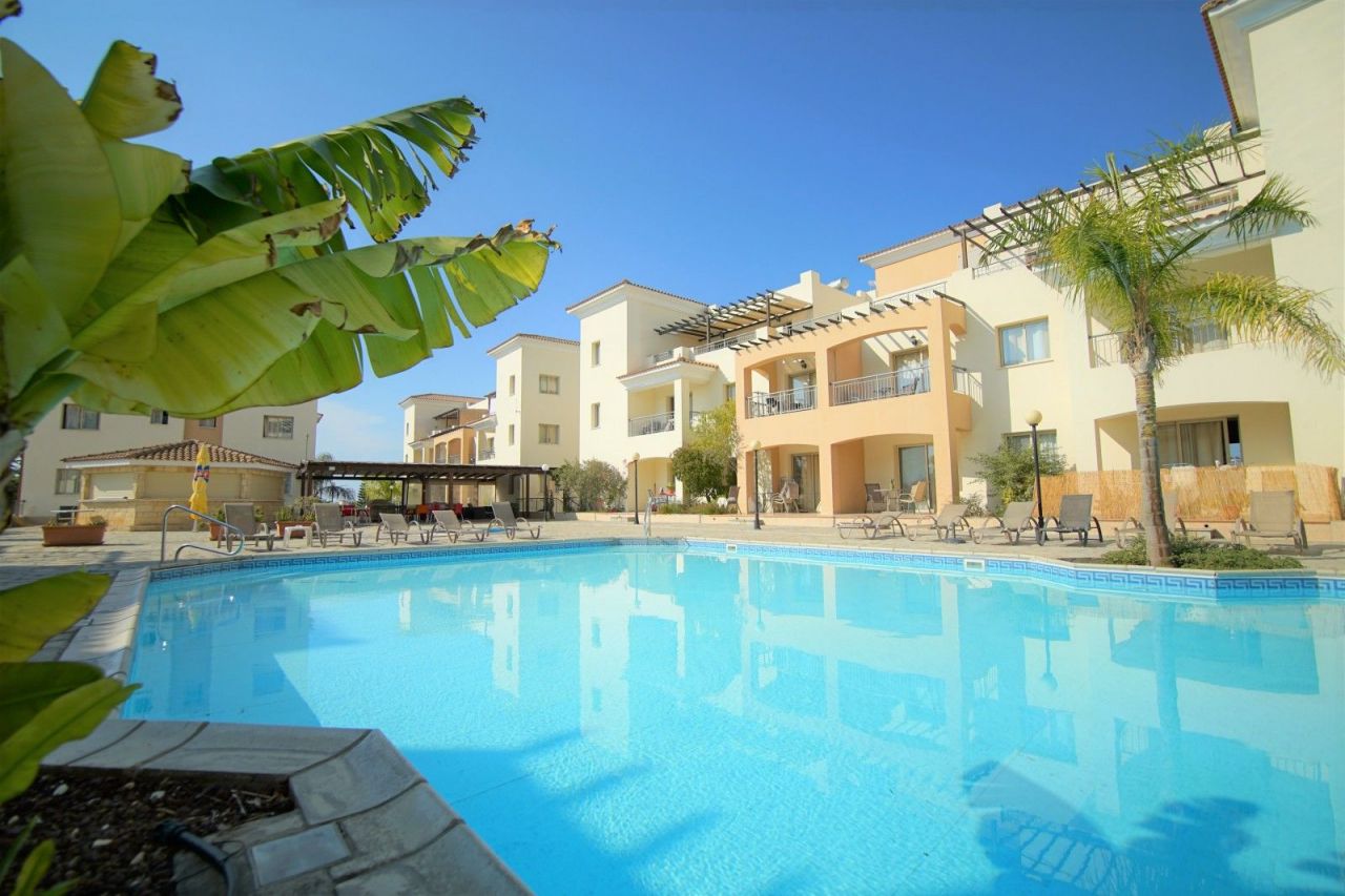 Апартаменты в Пафосе, Кипр, 80 м2 фото 2