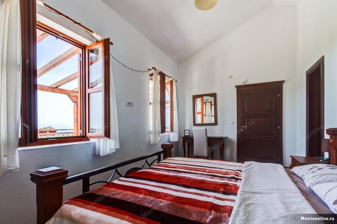 Вилла в Тивате, Черногория, 210 м2 фото 4