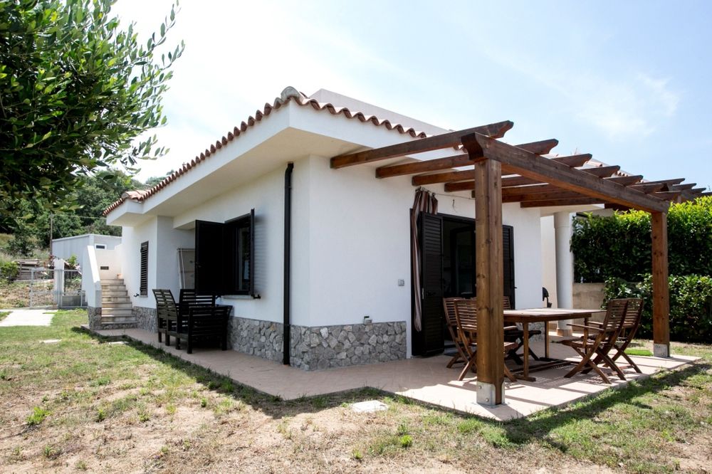 Вилла в Дзамброне, Италия, 70 м2 фото 2