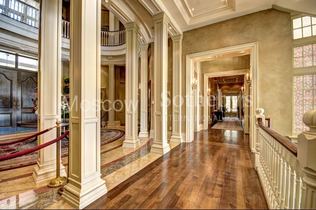 Дом в Торонто, Канада, 4 073 м2 фото 3
