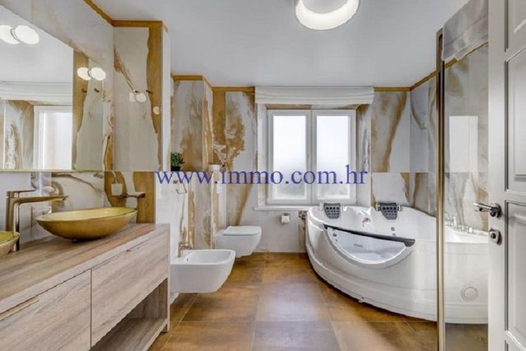 Вилла в Рогознице, Хорватия, 500 м2 фото 5