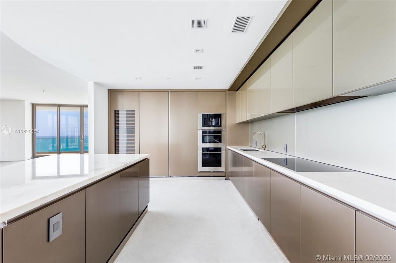 Квартира в Майами, США, 330 м2 фото 3