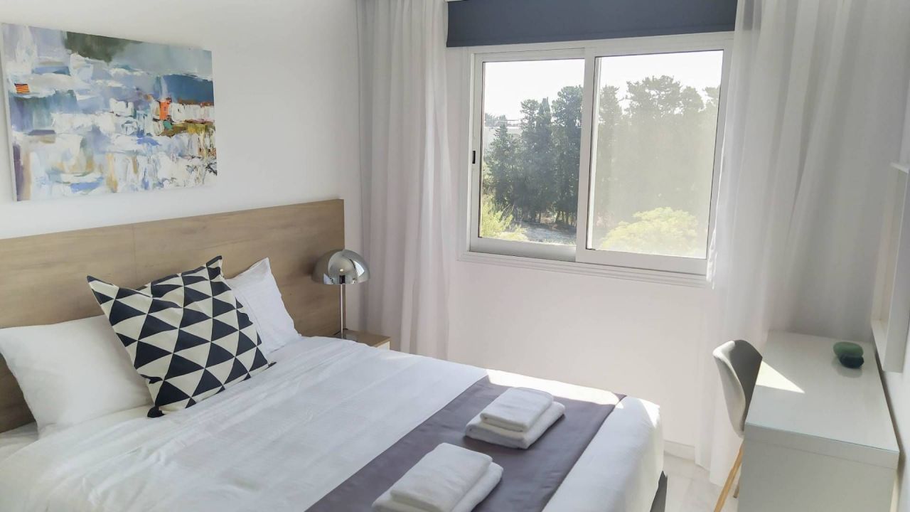 Апартаменты в Пафосе, Кипр, 100 м2 фото 4