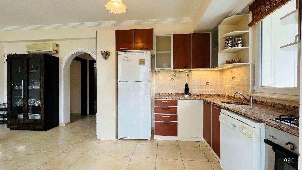 Квартира в Кемере, Турция, 110 м2 фото 4