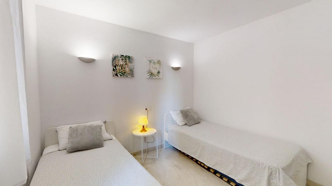 Квартира в Пунта Приме, Испания, 70 м2 фото 3