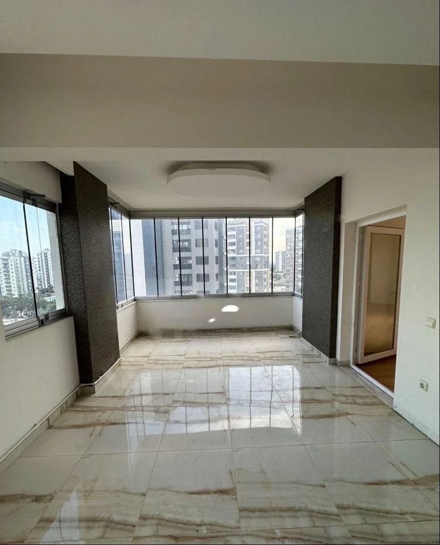 Квартира в Мерсине, Турция, 180 м2 фото 3