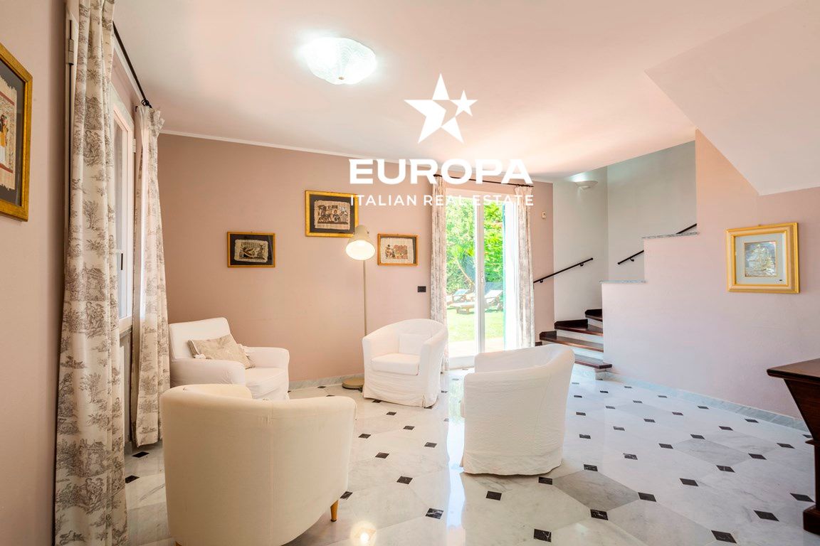 Вилла в Сан-Ремо, Италия, 300 м2 фото 4