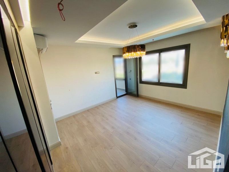 Квартира в Мерсине, Турция, 245 м2 фото 4