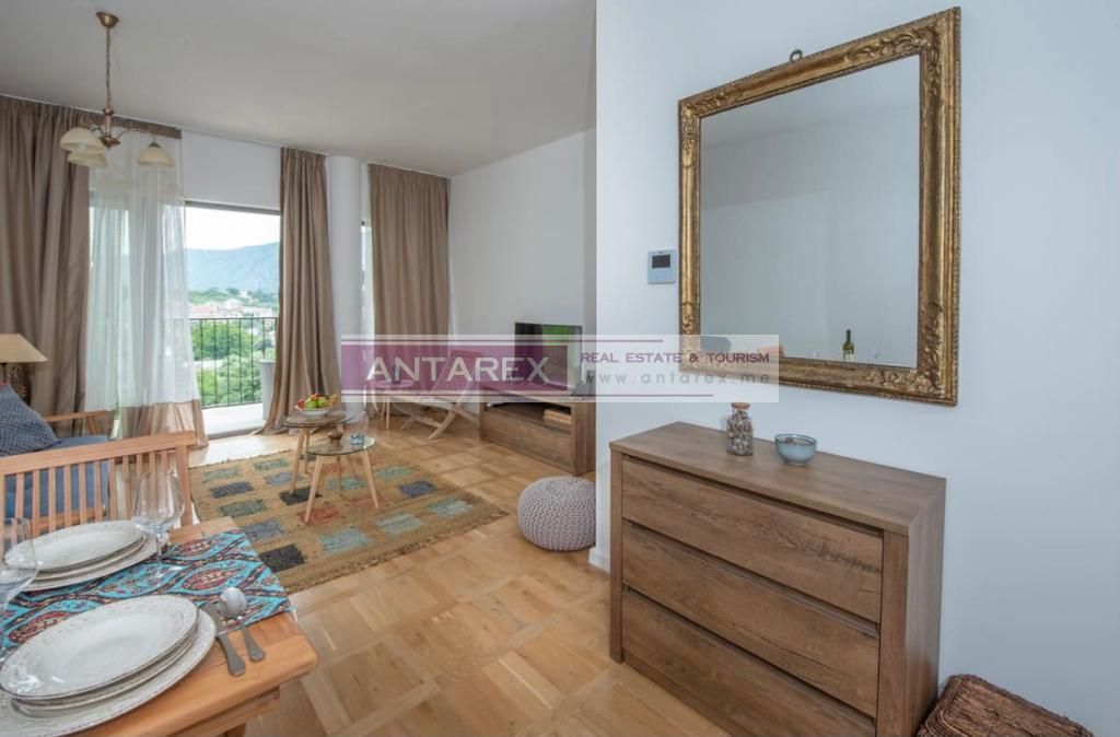 Апартаменты в Доброте, Черногория, 60 м2 фото 2