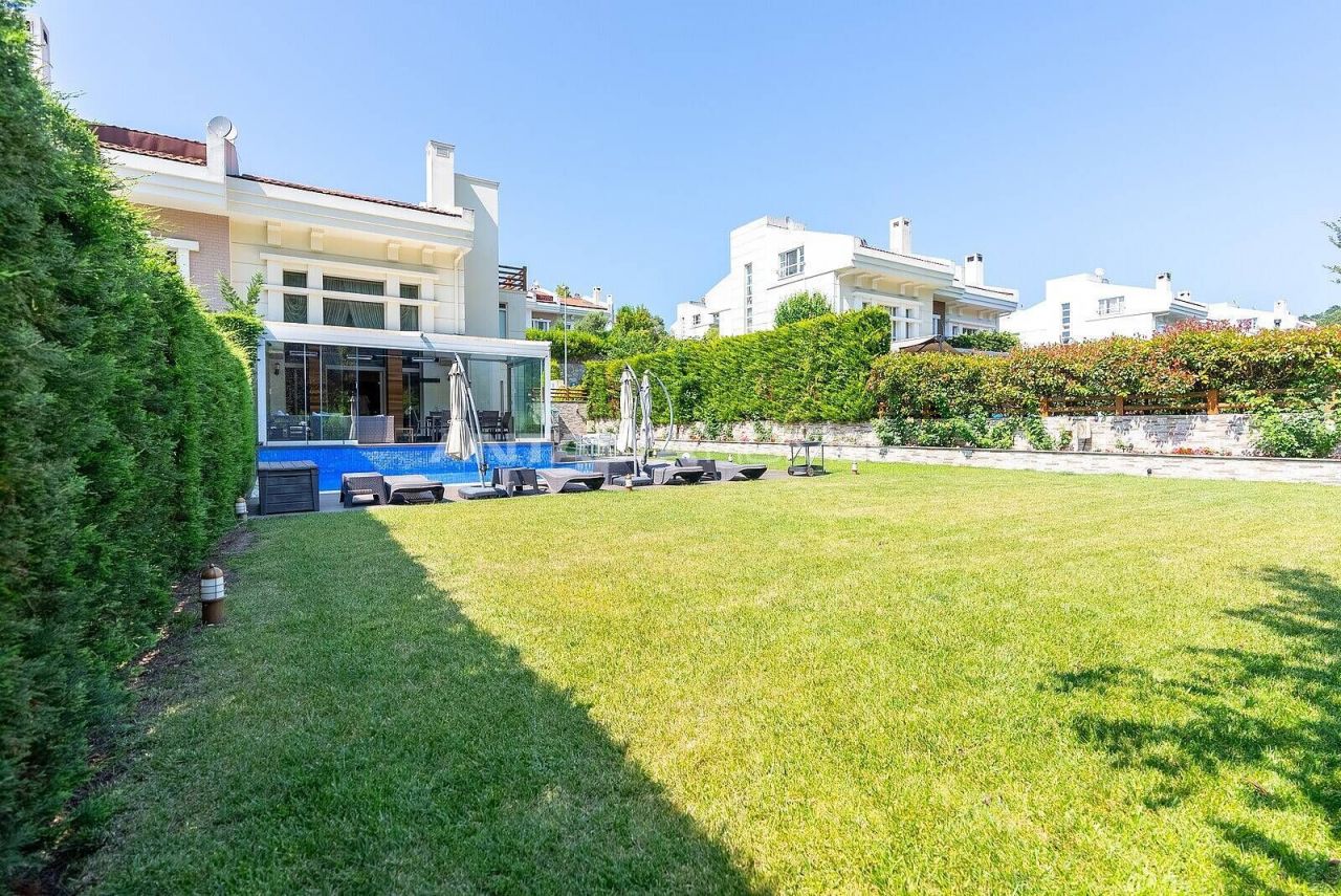 Вилла в Стамбуле, Турция, 320 м2 фото 4