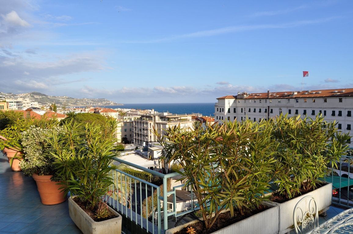 Пентхаус в Сан-Ремо, Италия, 125 м2 фото 2
