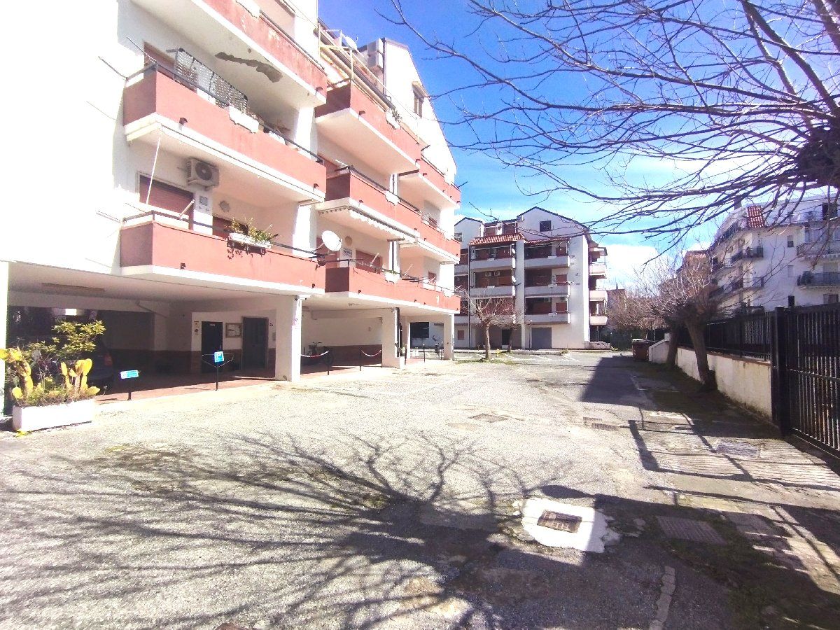 Квартира в Скалее, Италия, 70 м2 фото 3