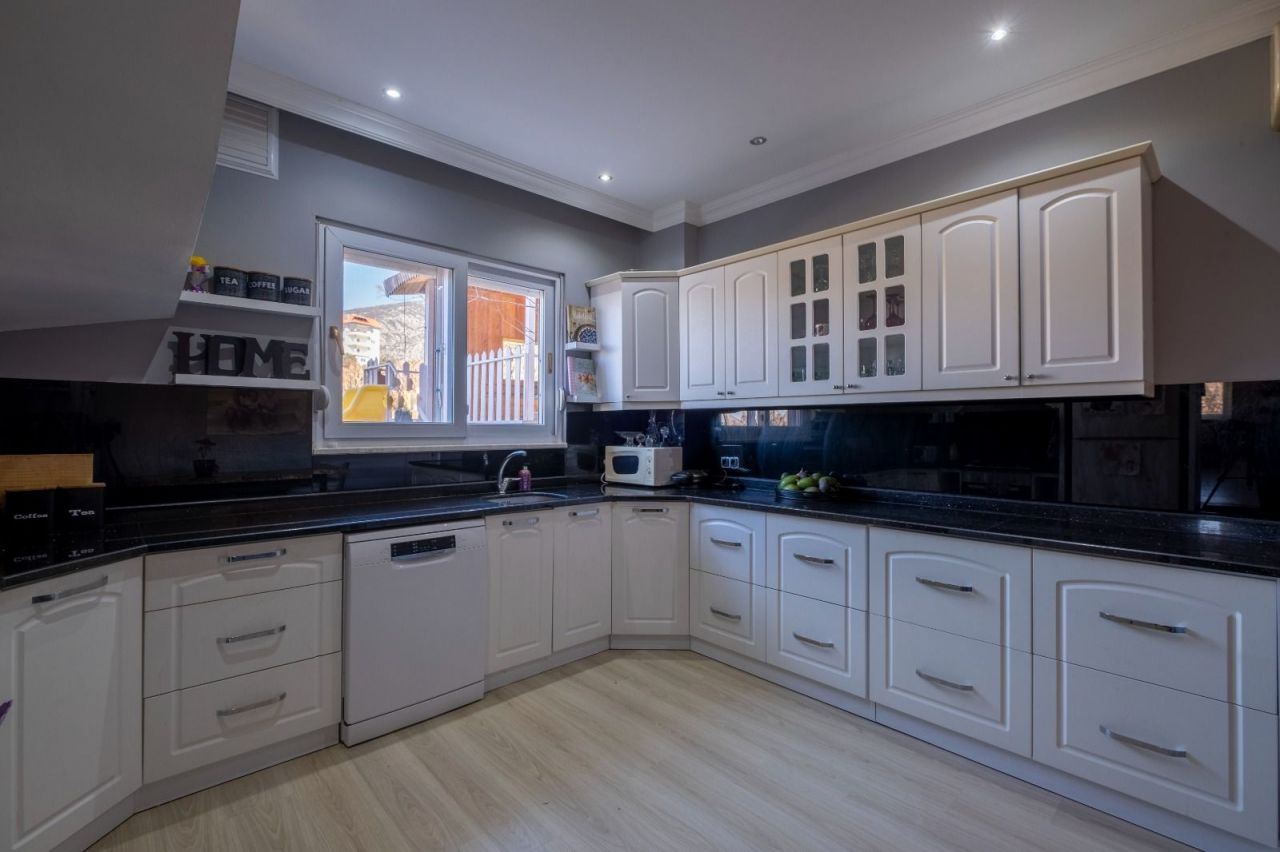 Вилла в Алании, Турция, 220 м2 фото 4