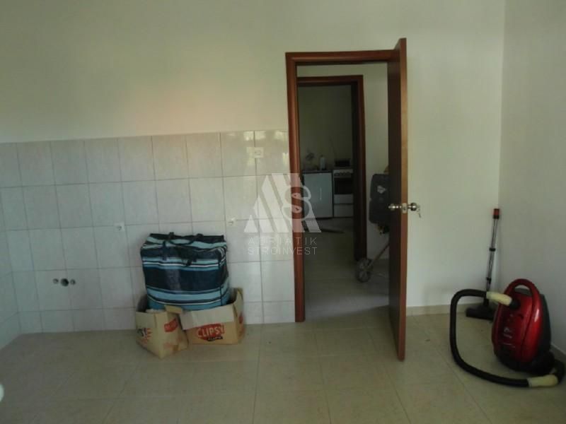 Дом в Добра Воде, Черногория, 130 м2 фото 5