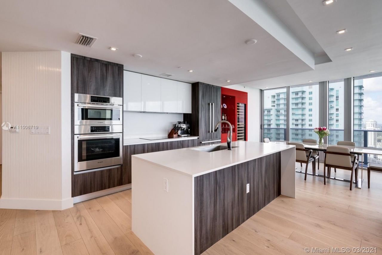 Квартира в Майами, США, 180 м2 фото 3