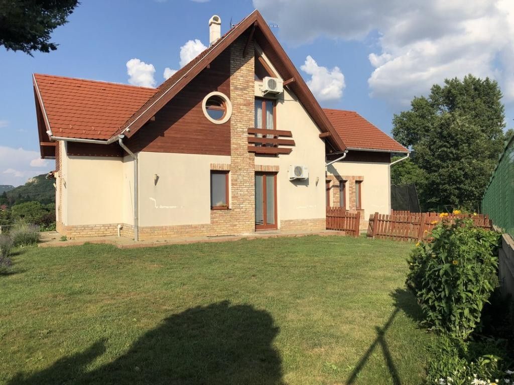 Вилла Csobánka, Венгрия, 300 м2 фото 1