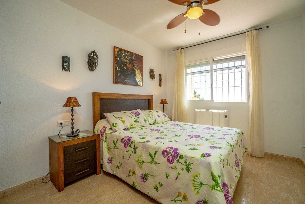 Апартаменты в Кабо Роч, Испания, 80 м2 фото 4